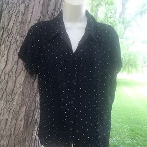 Covington black polka dot button down shirt Large